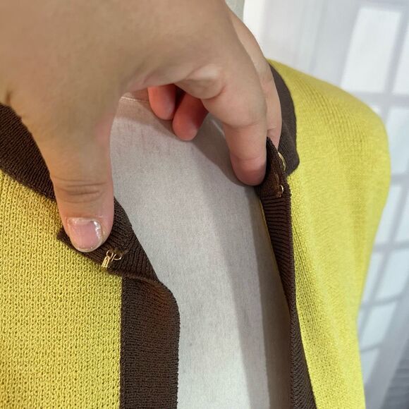 St John collection yellow knit brown trim cardigan size 12 - Picture 8 of 10